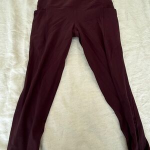 Athleta Deep Plum/burgundy salutation stash 7/8 leggings like new small petite